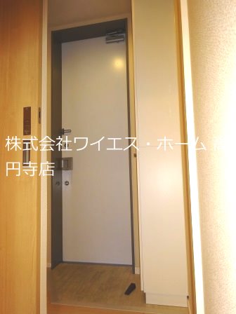 ルック新高円寺・京 玄関