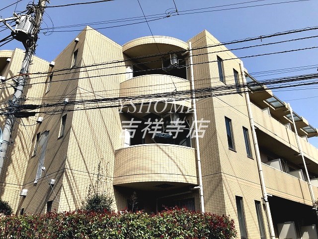 アカンサス 外観