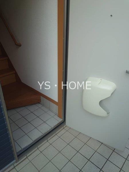 小金井レジデンツ　フィレンツェ 玄関