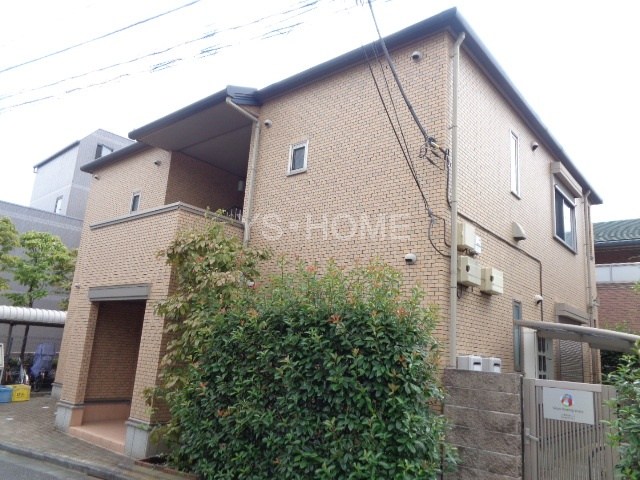 フロインデ　B棟 外観