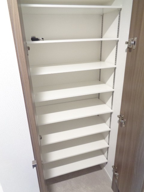 その他11