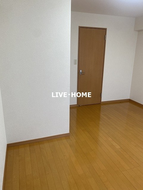 その他13