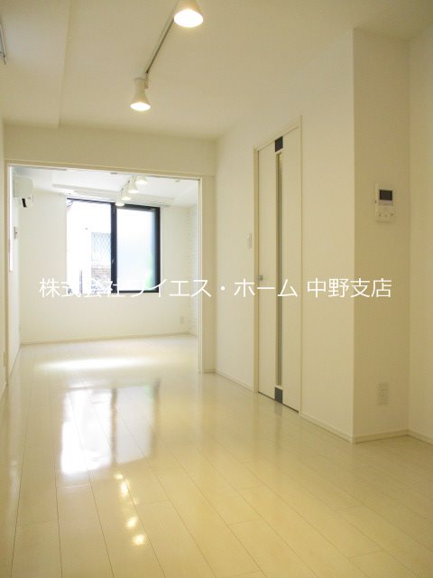 LUORE新井薬師 リビング