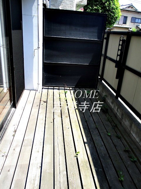 荻窪アパートメント ベランダ