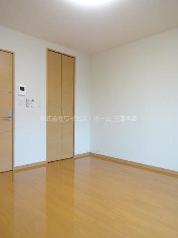 フレッサ三鷹 リビング