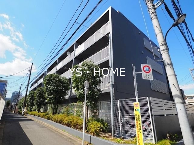 レジディア北新宿 外観