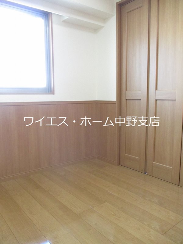 ベッドルーム