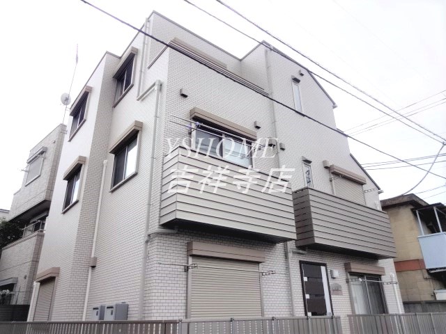 チェコリーヌ 外観