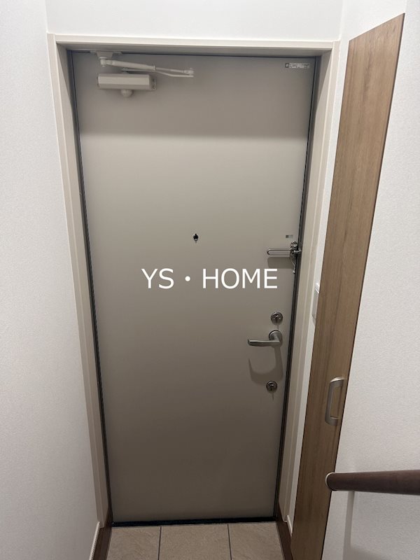 サウスコベントガーデン 玄関