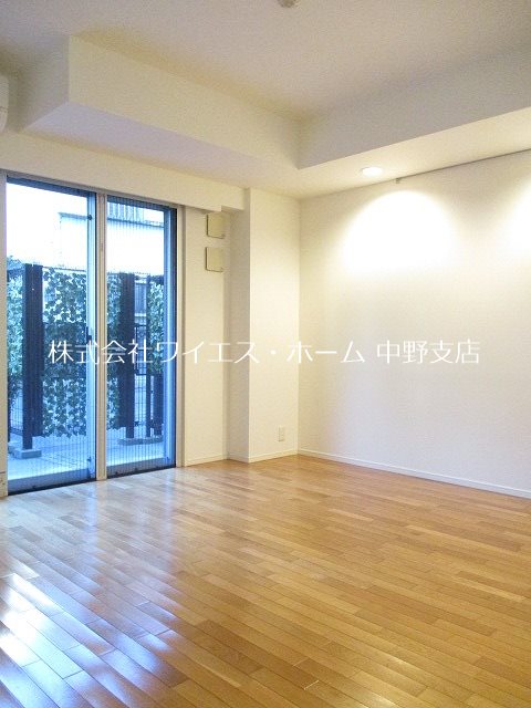 RIDGE新宿西落合 リビング