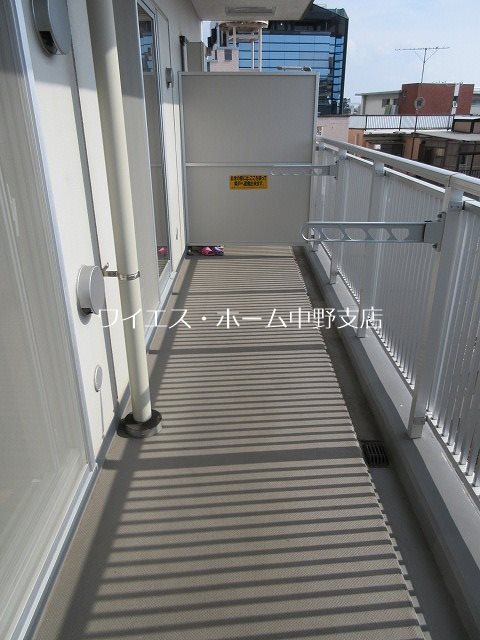 レジディア杉並方南町 ベランダ