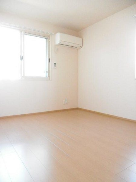 ビバーチェ美松 ベッドルーム