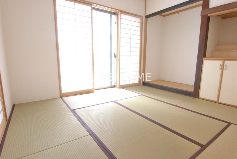 その他33