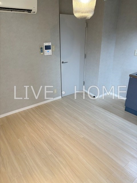 東京都中野区本町２丁目 リビング
