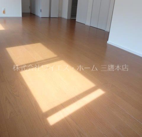 武蔵野市境1丁目貨家  リビング