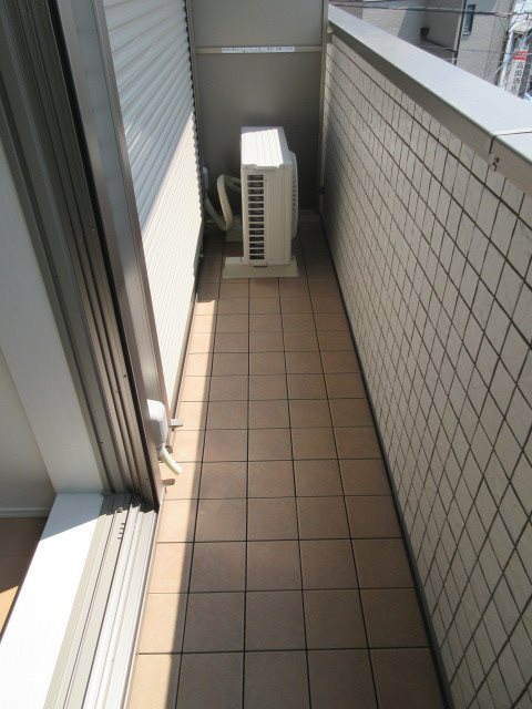 ラシーネ北新宿 ベランダ