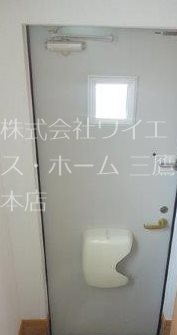 メゾン・ド・グリシーヌⅡ 玄関