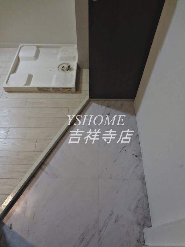 Ks Noir 玄関