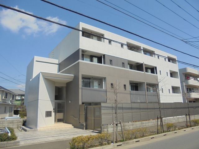 サーラ　グラシオーザ 外観