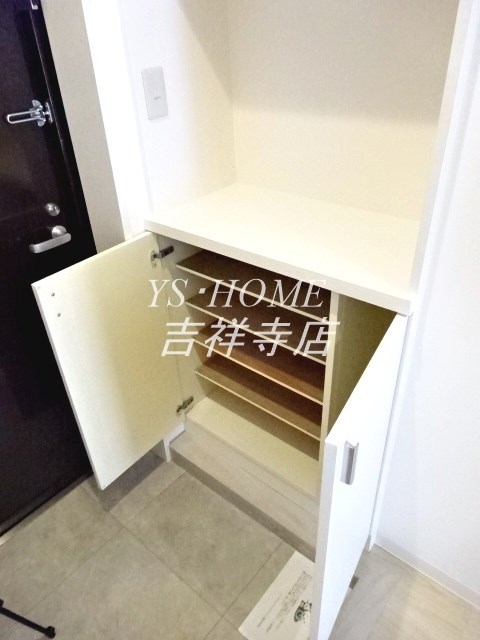 ユーコート上石神井 玄関