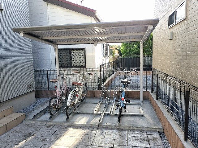 フラーゼ  その他外観3