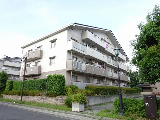 コーポレート小金井梶野通り5号棟 外観