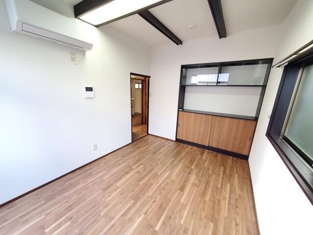 上水南町戸建 リビング