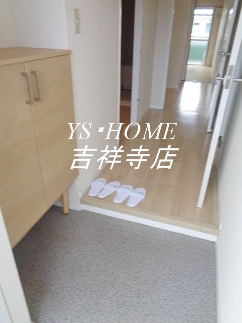 榎本第一コーポラス  玄関