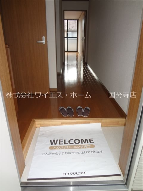６－１０番館  玄関