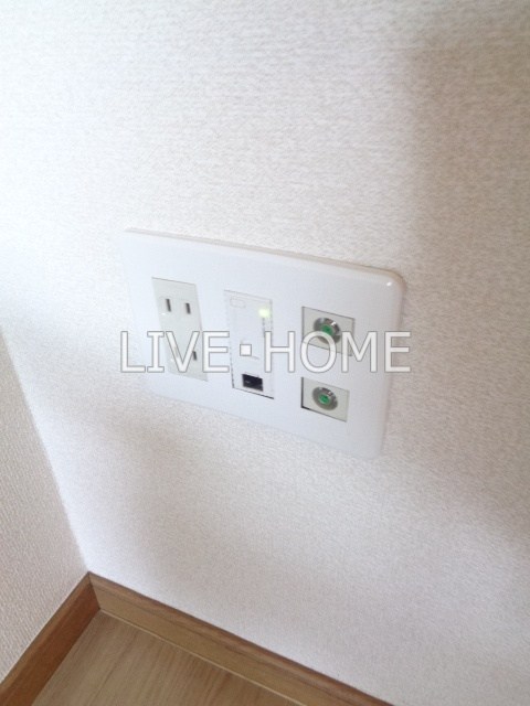 その他13