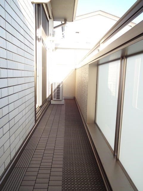 ヴィータ　セレーナ ベランダ