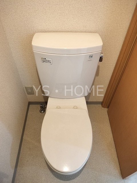 パインハウス深大寺   トイレ