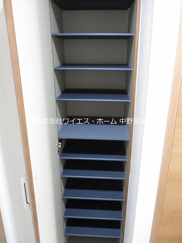 その他11