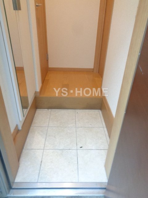 東京都杉並区西荻北３丁目 玄関