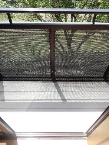 エステートピア水源の森B棟 ベランダ