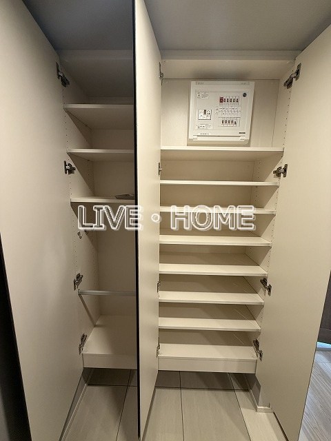 その他11
