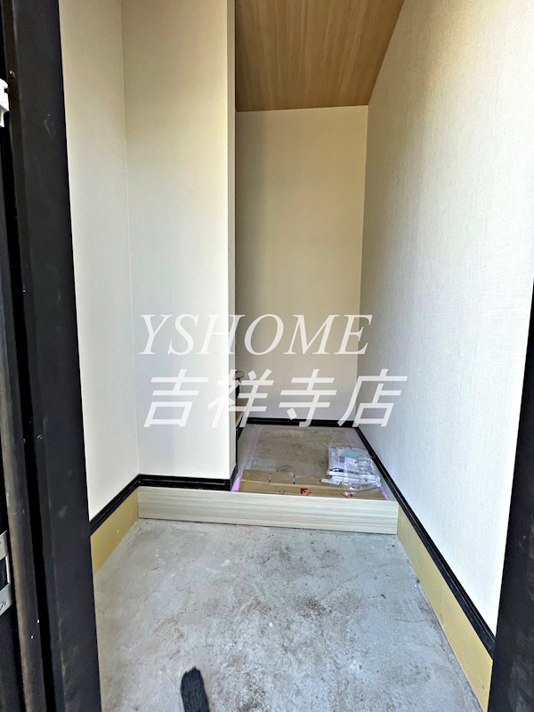 LIGNUM武蔵野 玄関
