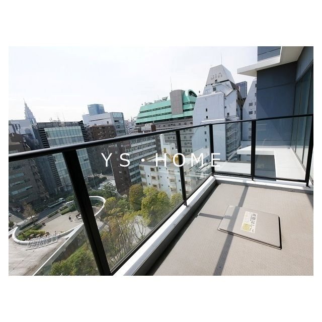 コンフォリア新宿イーストサイドタワー ベランダ