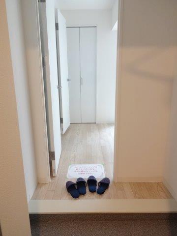 ガーデン下連雀　　　 玄関