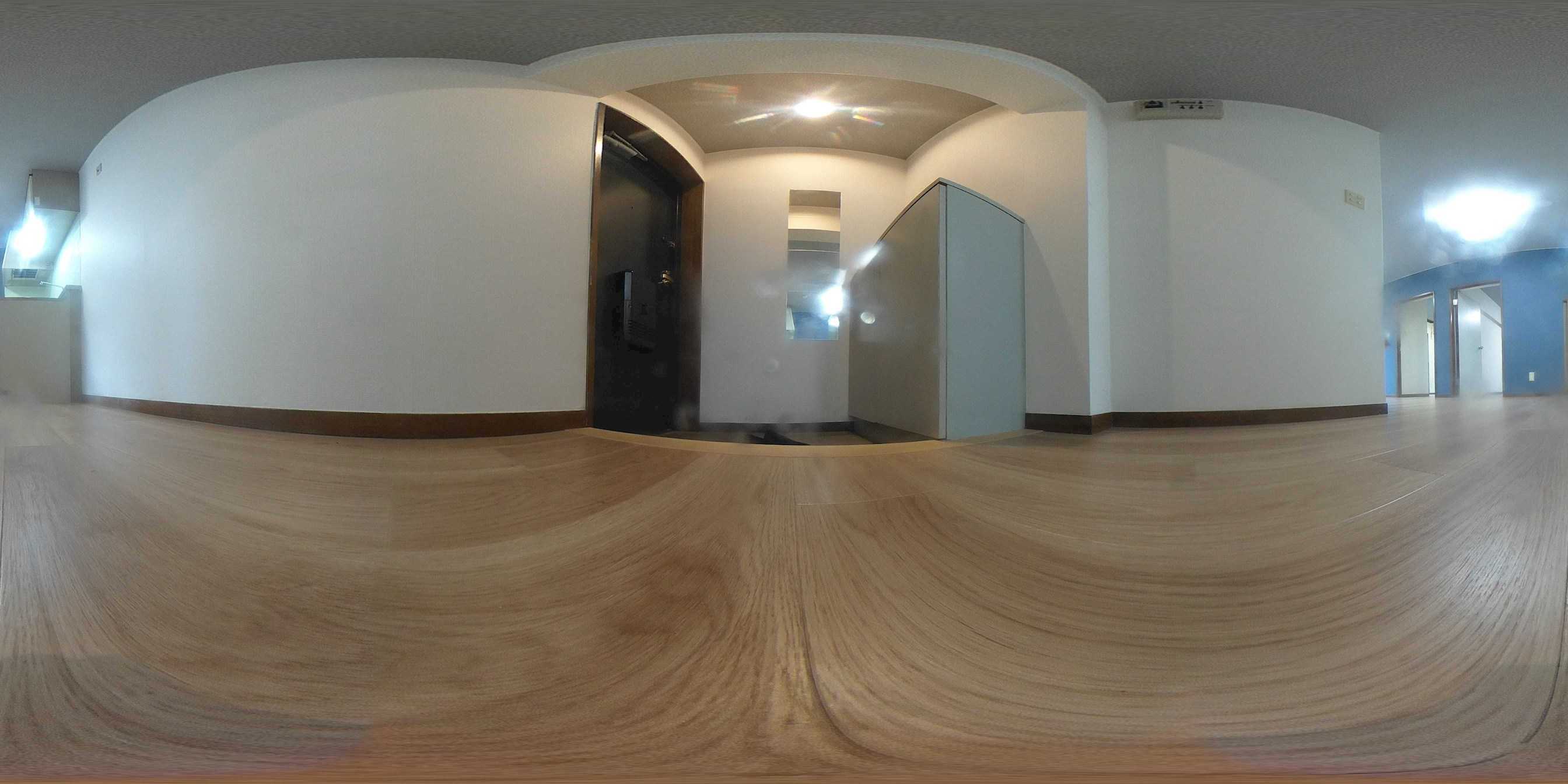 東京都杉並区高円寺南３丁目 玄関