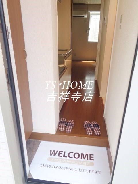 レセンテN・T  玄関