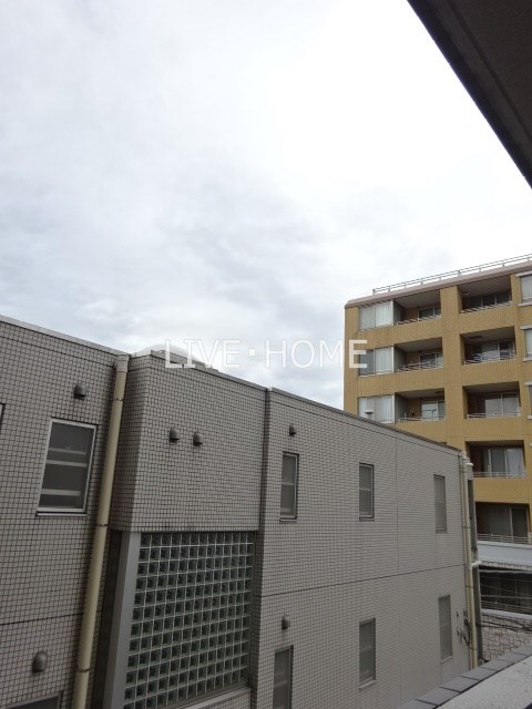 その他11