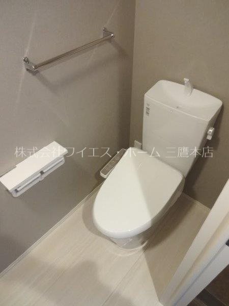 BＬＡＴＴ　ＨＵＳ その他2