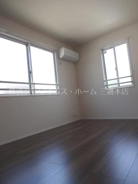 BＬＡＴＴ　ＨＵＳ ベッドルーム