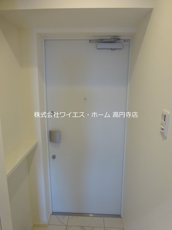 メイクス新中野アジールコート 玄関