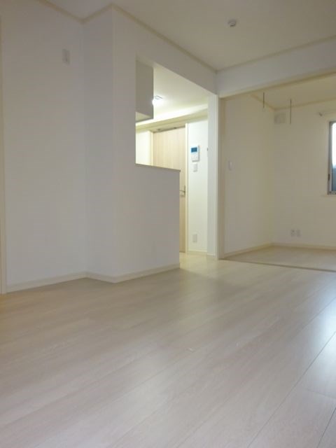Peak Avenue Mee その他9