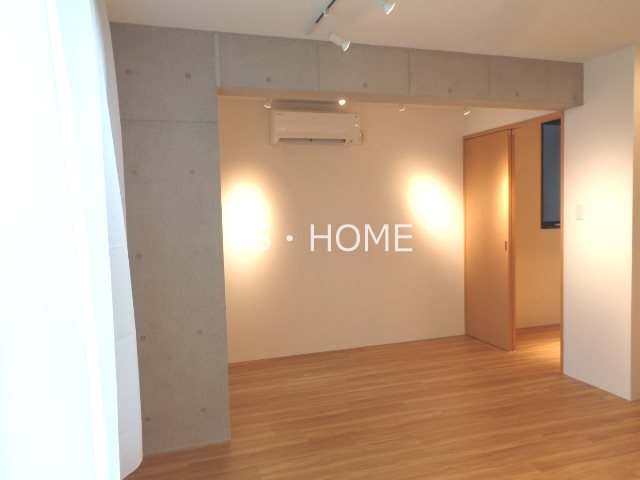 ベッドルーム