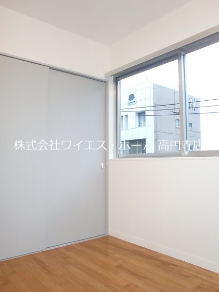 ベッドルーム