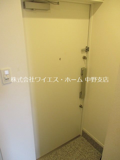 アジールコフレ中野坂上   玄関