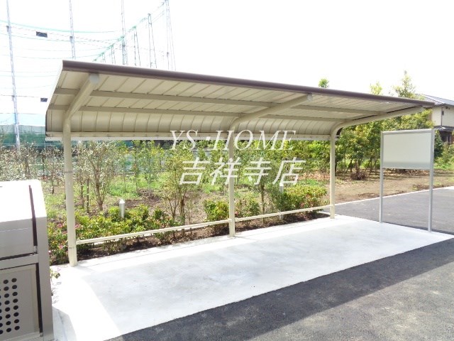 BＬＡＴＴ　ＨＵＳ その他6